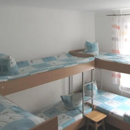 артем Hostel Kyiv